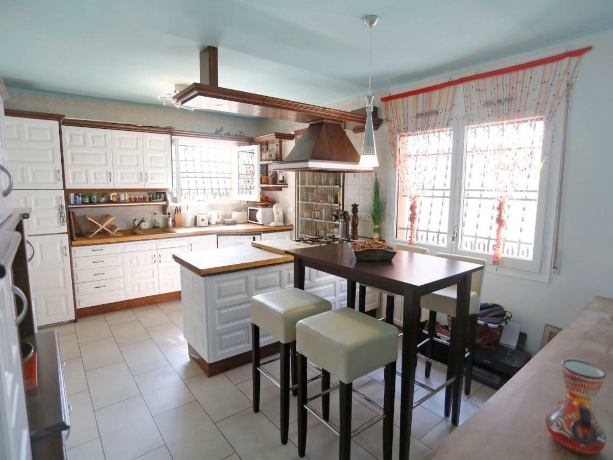 Holiday Home Torre Del Sol By Interhome 坎布里尔斯 外观 照片