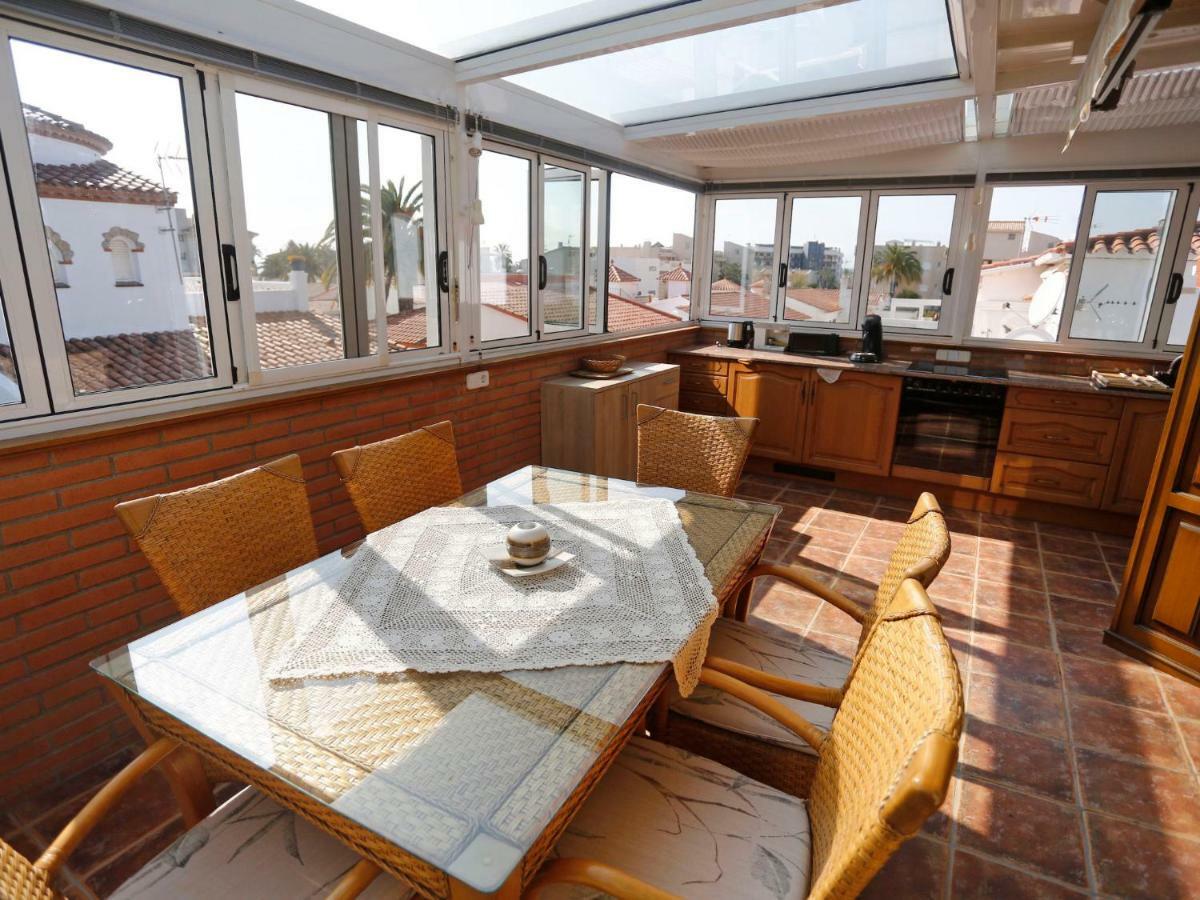 Holiday Home Torre Del Sol By Interhome 坎布里尔斯 外观 照片