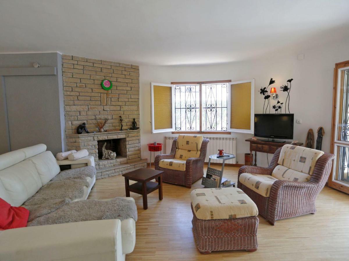 Holiday Home Torre Del Sol By Interhome 坎布里尔斯 外观 照片